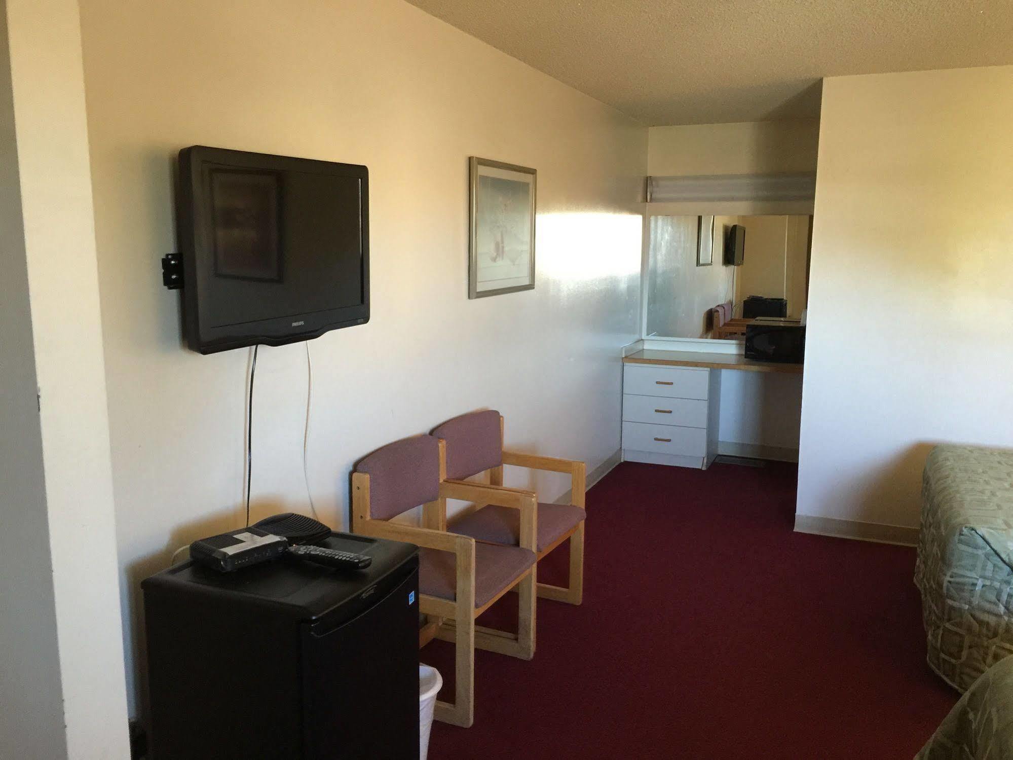 Voyageur Motel サンダーベイ エクステリア 写真