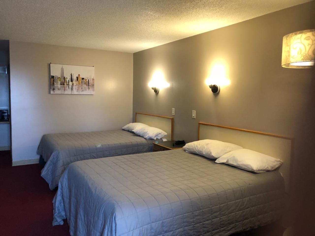 Voyageur Motel サンダーベイ エクステリア 写真